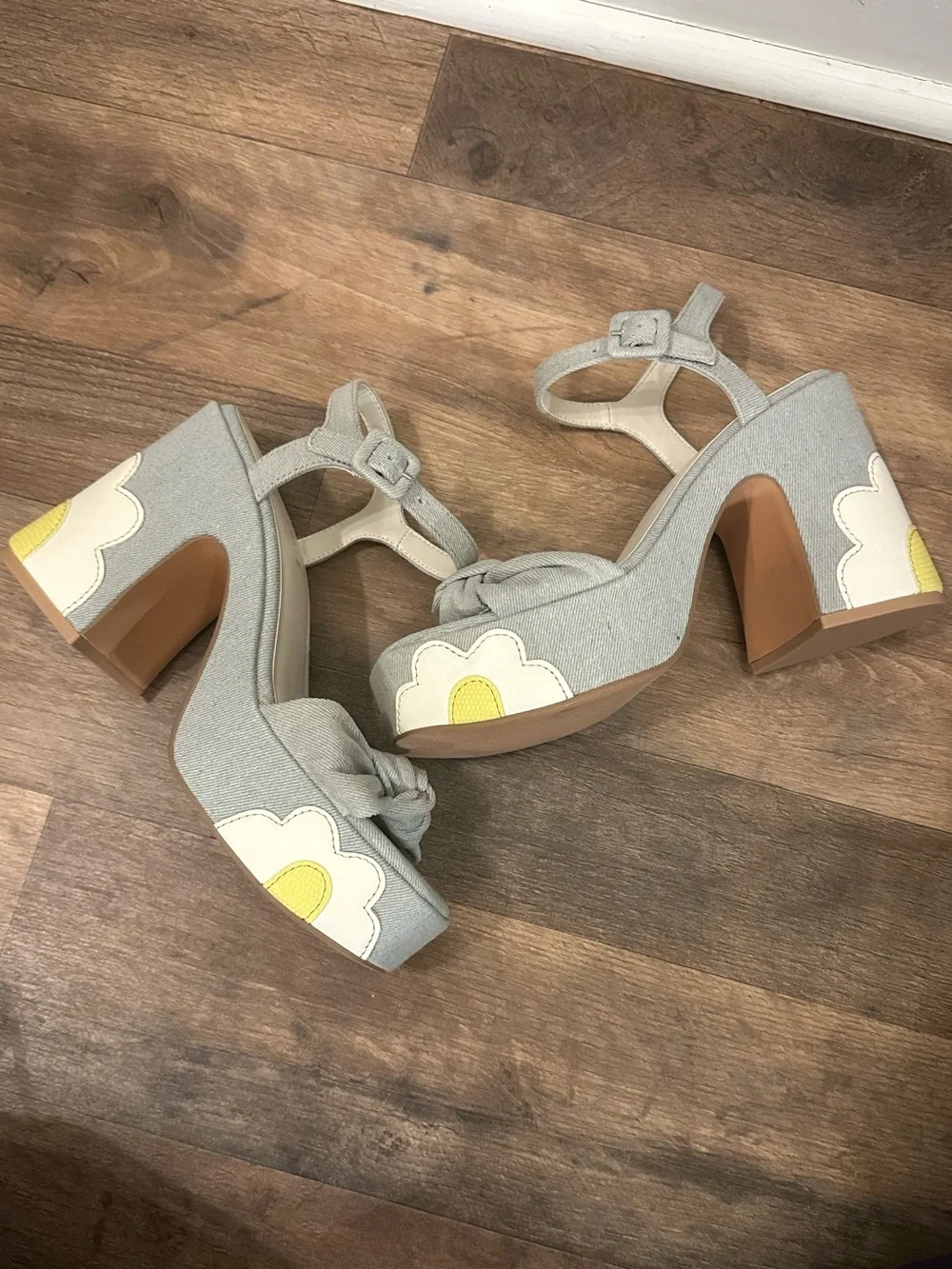 Altar'd State Light Blue Daisy Platform Sandals